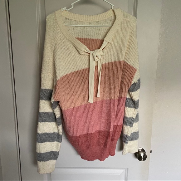 Color block sweater - Picture 3 of 3